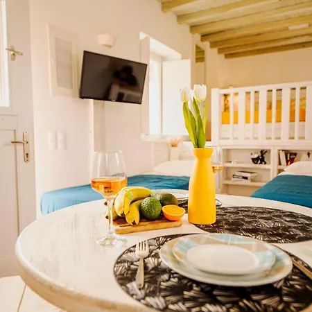 Opus Lägenhet Agios Stefanos (Mykonos)